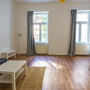Ελέγξτε τη διαθεσιμότητα