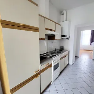 Ελέγξτε τη διαθεσιμότητα